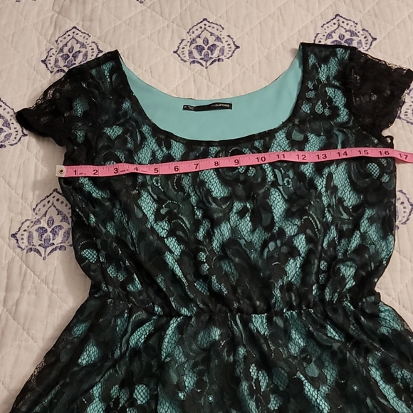 Maurices Empire Cut Dress Sz M - Picture 3 of 6